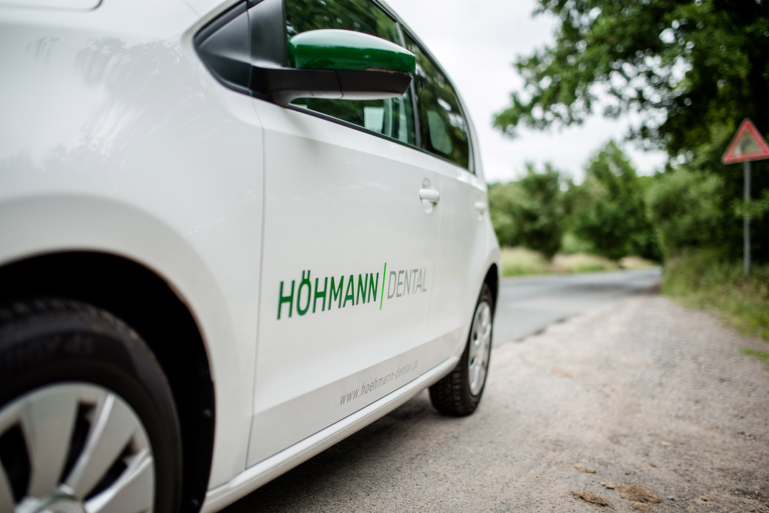 Fahrzeugfolierung für Höhmann Dental