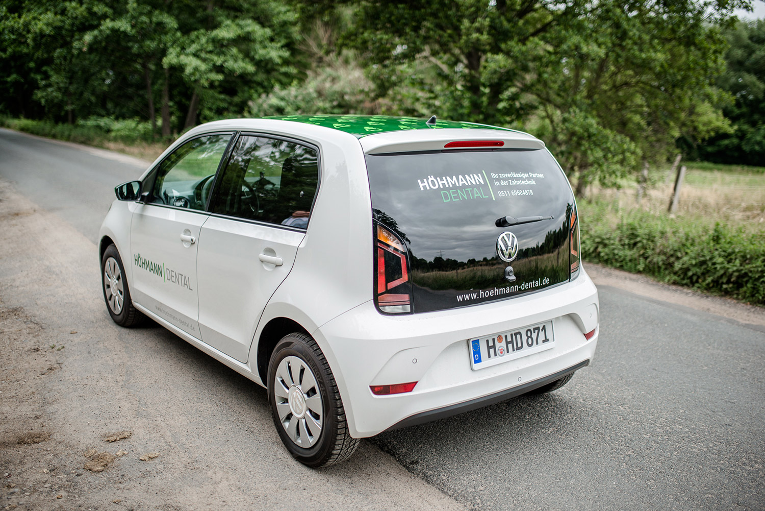 Fahrzeugfolierung für Höhmann Dental